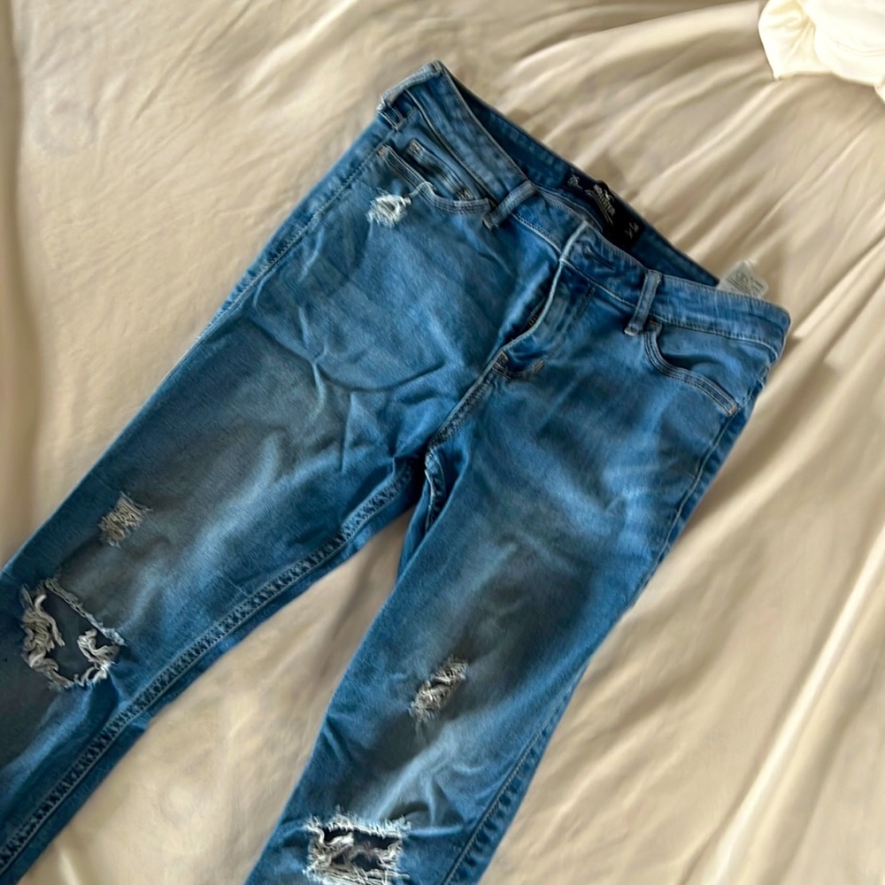 Hollister jeans